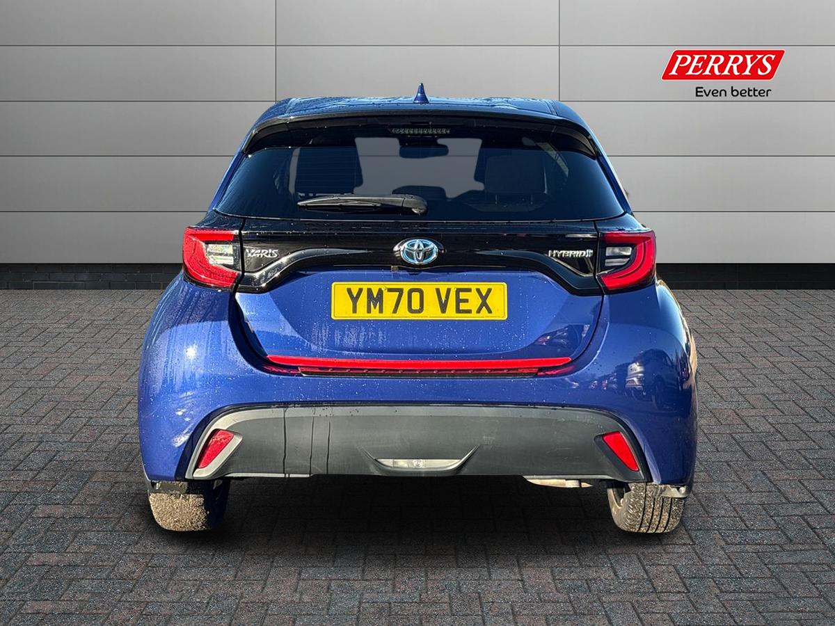 Used Toyota Yaris 2021 for sale - 76777533: Photo 5