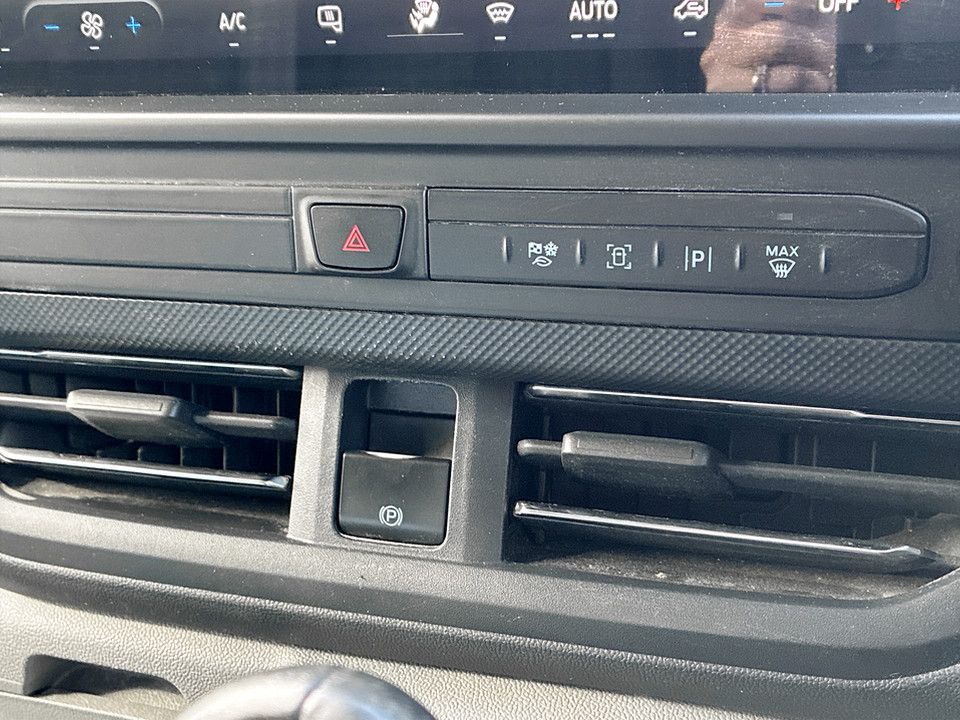 Used Ford Transit Custom 2024 for sale - 78012043: Photo 35