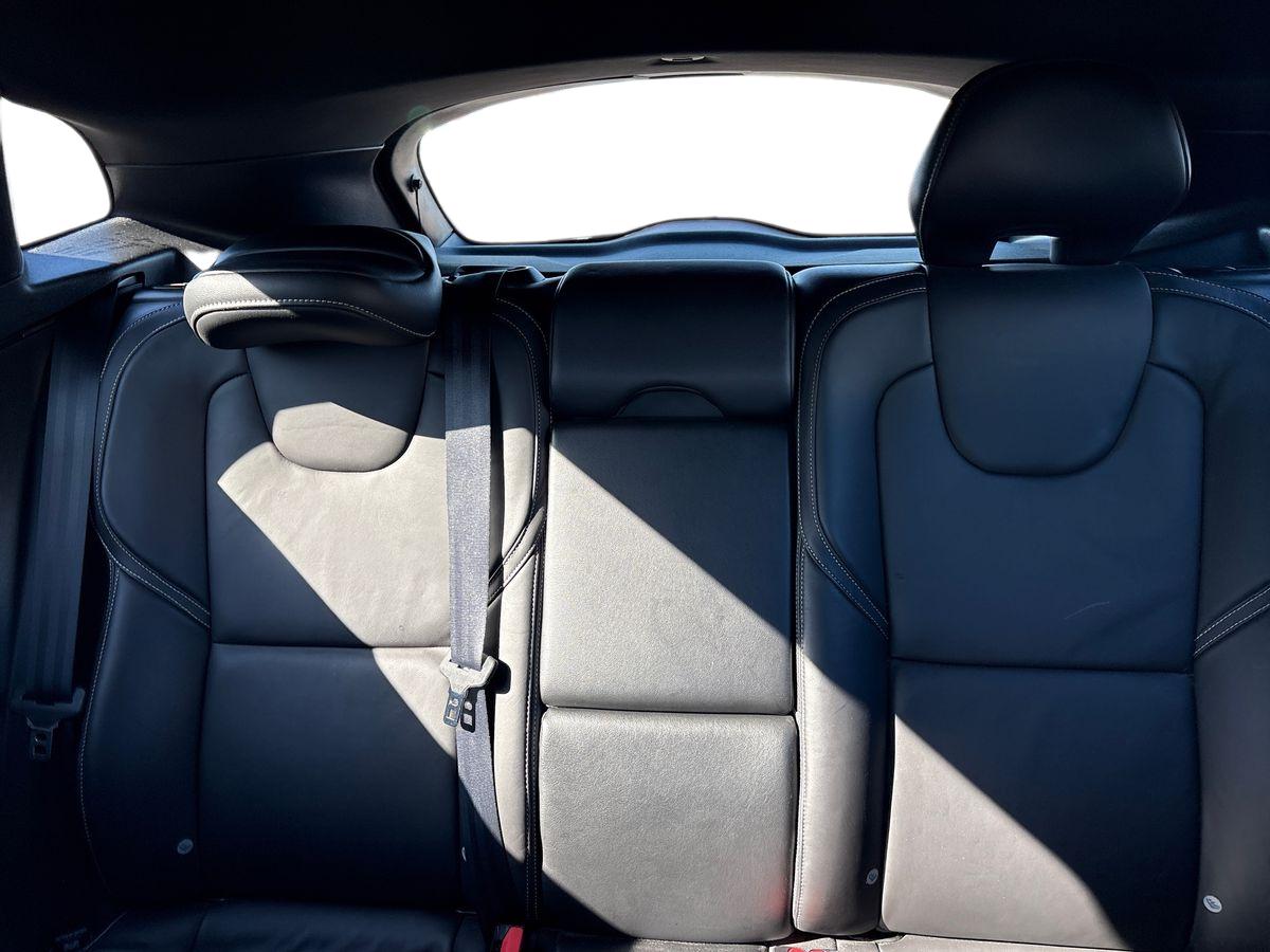 Used Volvo V40 2015 for sale - 76035257: Photo 22