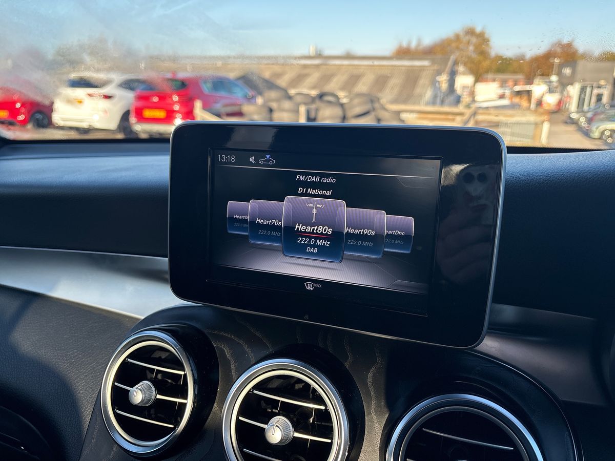 Used Mercedes-Benz GLC 2017 for sale - 76542389: Photo 10