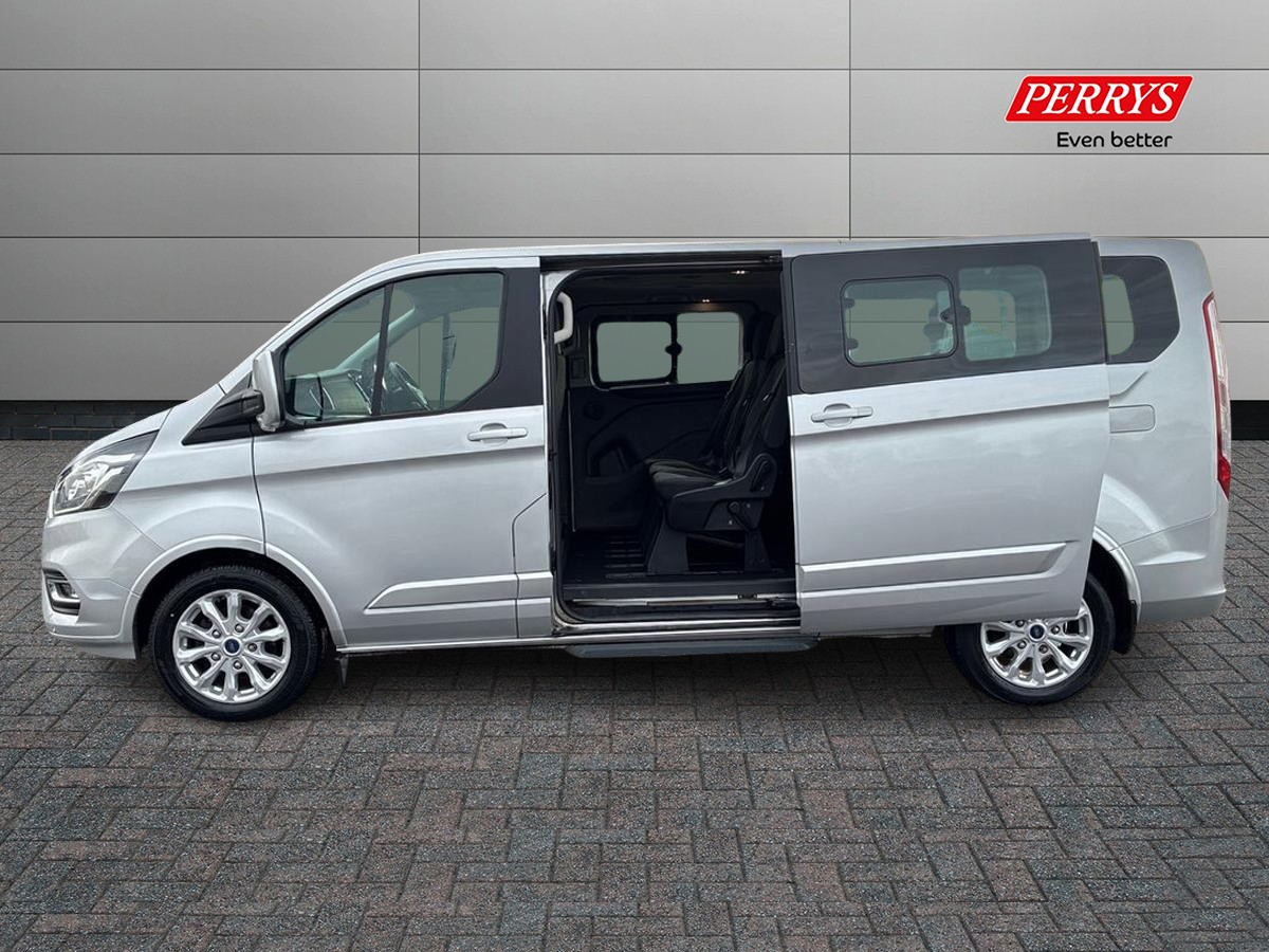 Used Ford Tourneo Custom 2022 for sale - 76518186: Photo 3