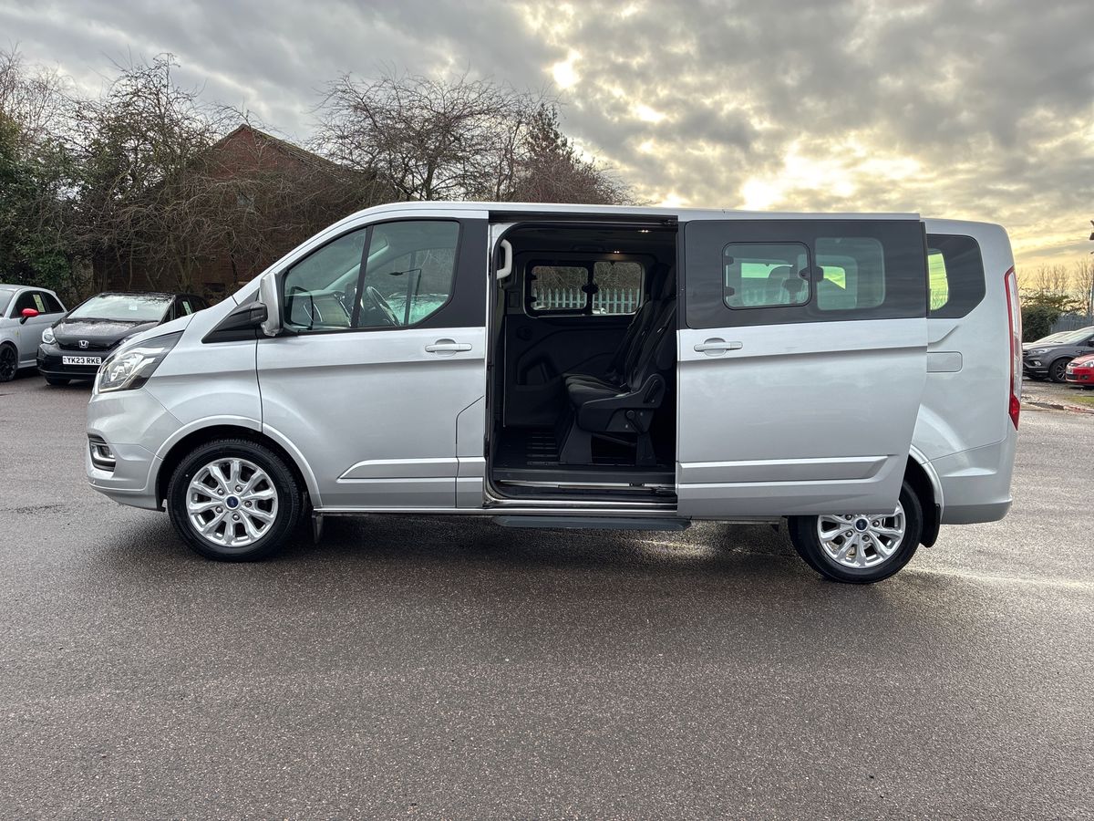 Used Ford Tourneo Custom 2022 for sale - 76518186: Photo 43