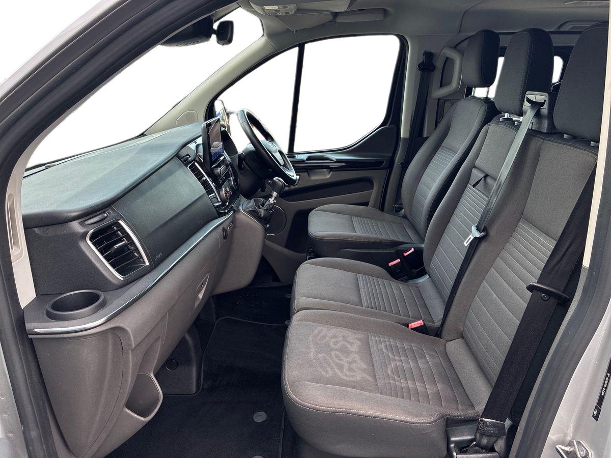 Used Ford Tourneo Custom 2022 for sale - 76518186: Photo 6