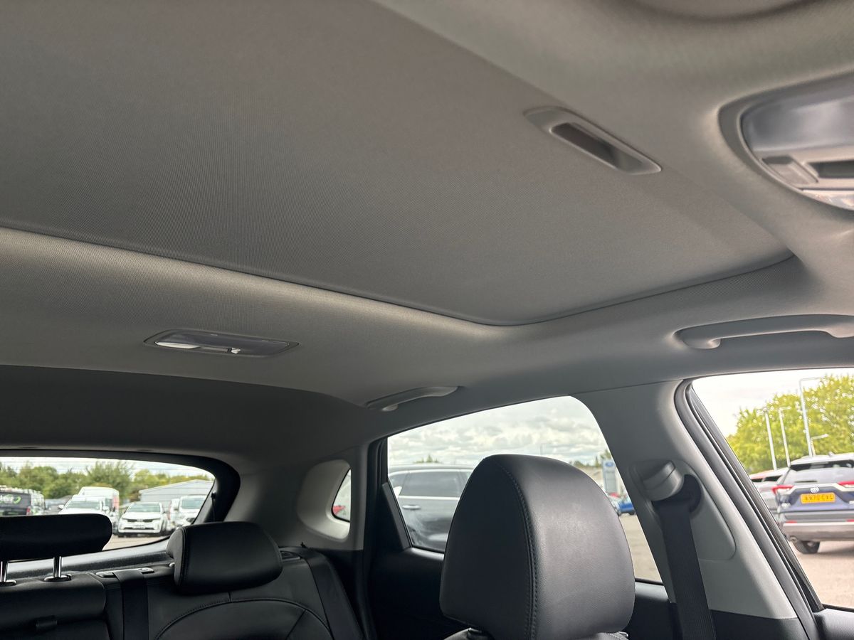 Used Hyundai KONA 2022 for sale - 76035370: Photo 34