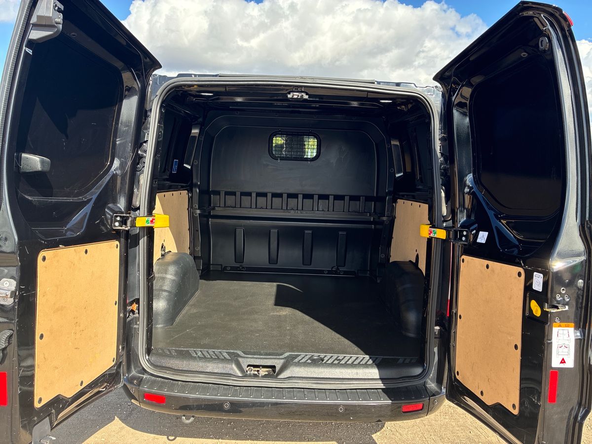 Used Ford Transit Custom 2023 for sale - 75760179: Photo 18