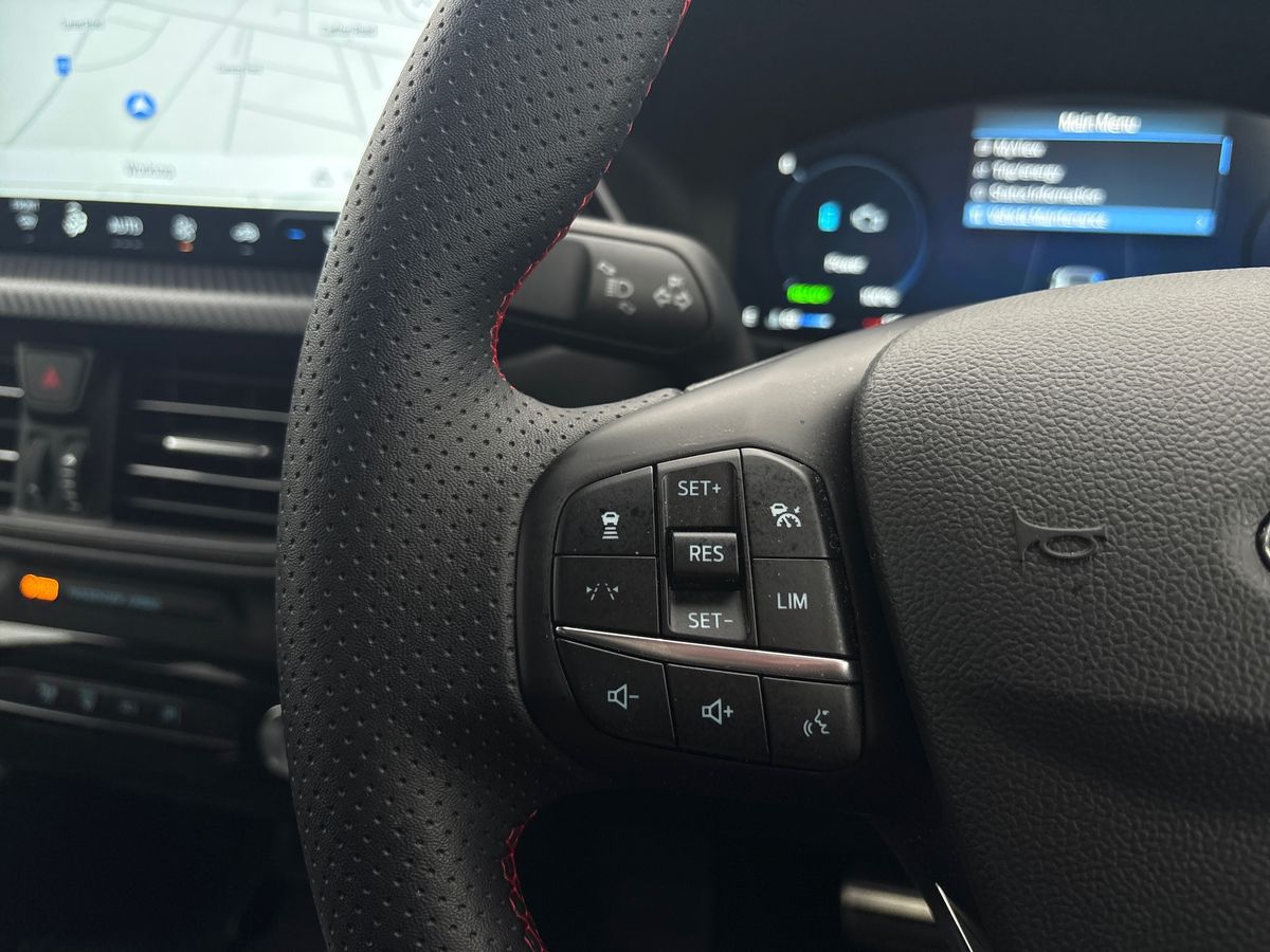 Used Ford Kuga 2025 for sale - 76518149: Photo 16