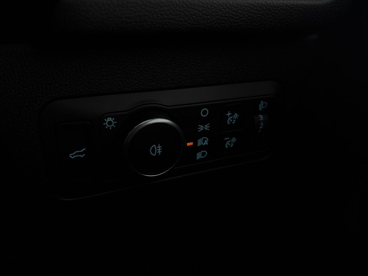 Used Ford Kuga 2025 for sale - 76542378: Photo 25