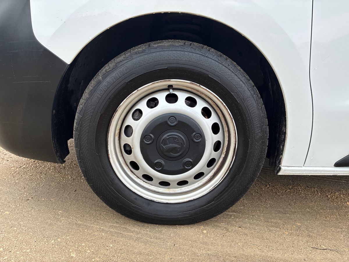 Used Vauxhall Vivaro 2022 for sale - 77113660: Photo 7