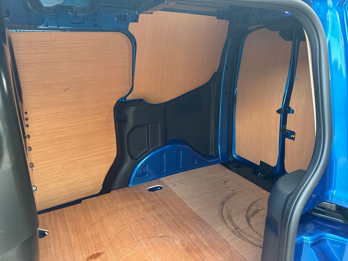 Used Ford Transit Courier 2024 for sale - 76931801: Photo 22