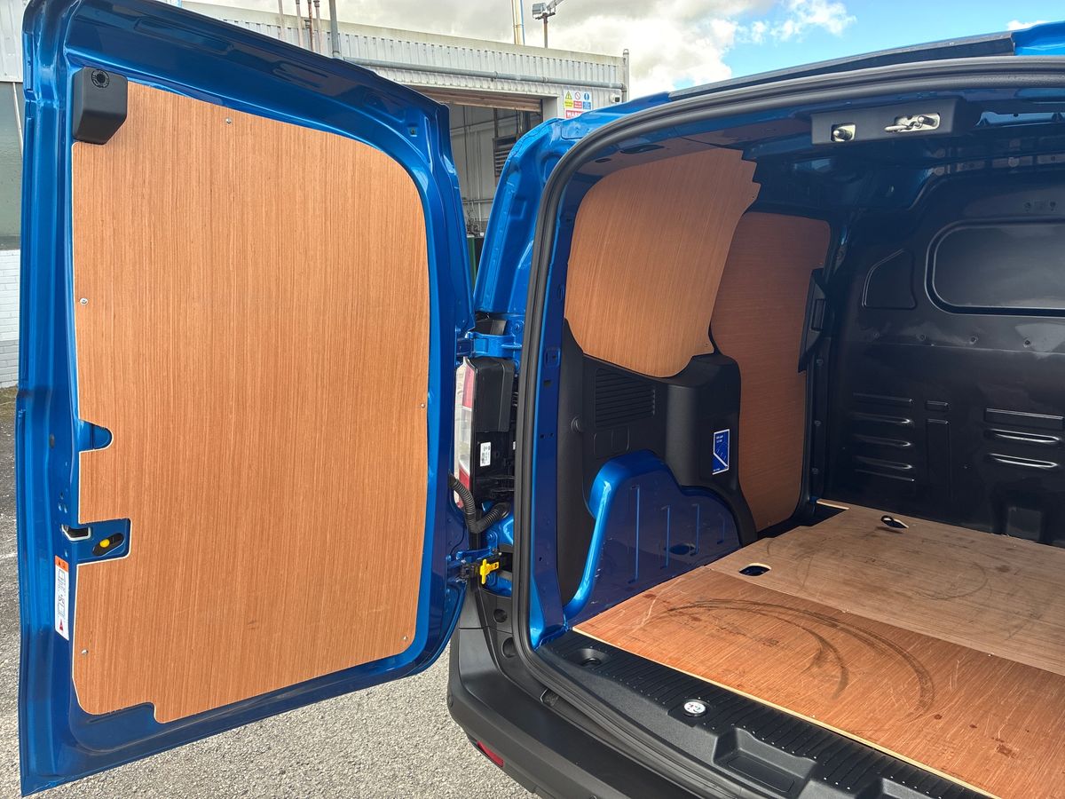 Used Ford Transit Courier 2024 for sale - 76931801: Photo 24