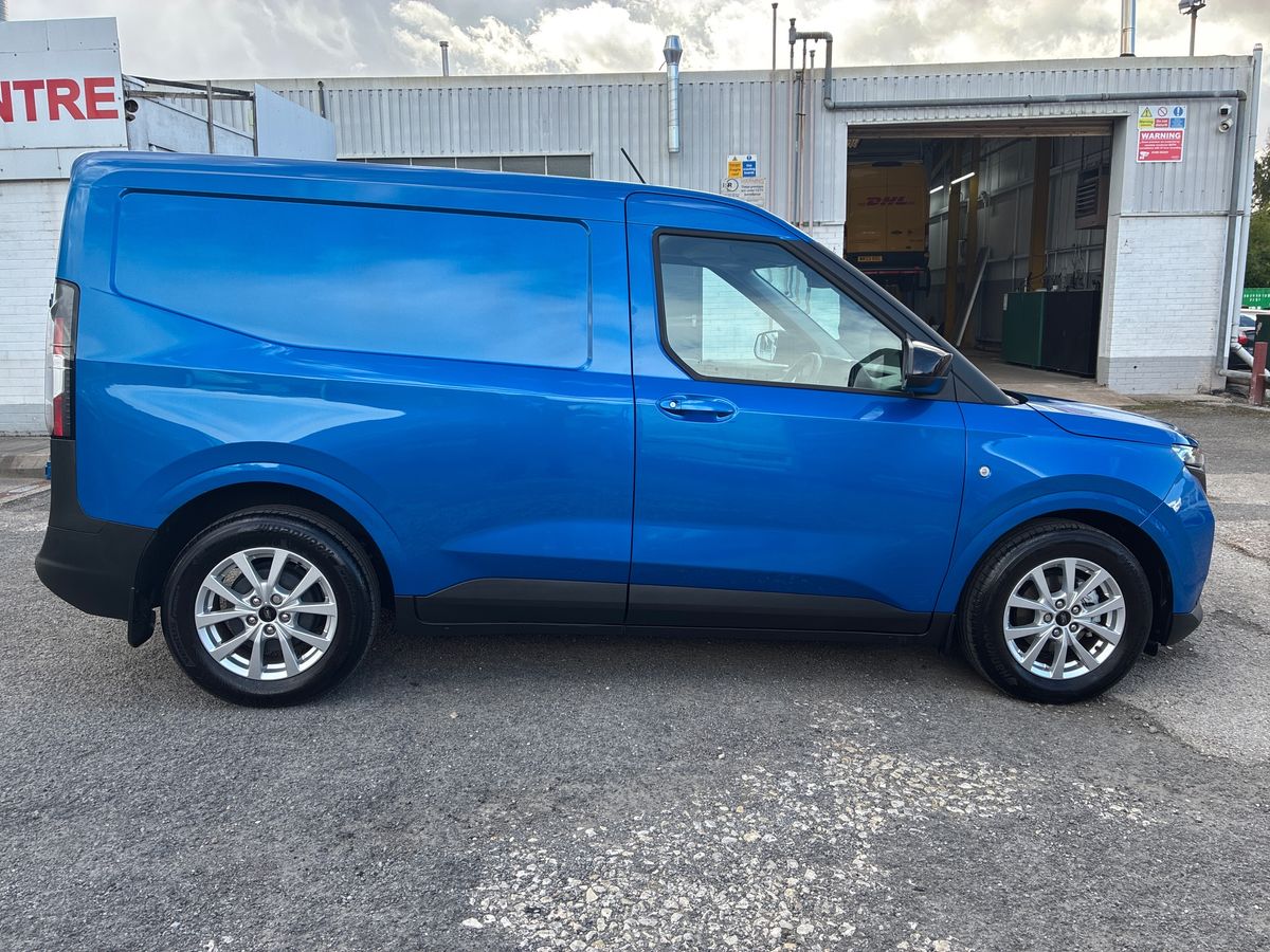 Used Ford Transit Courier 2024 for sale - 76931801: Photo 30