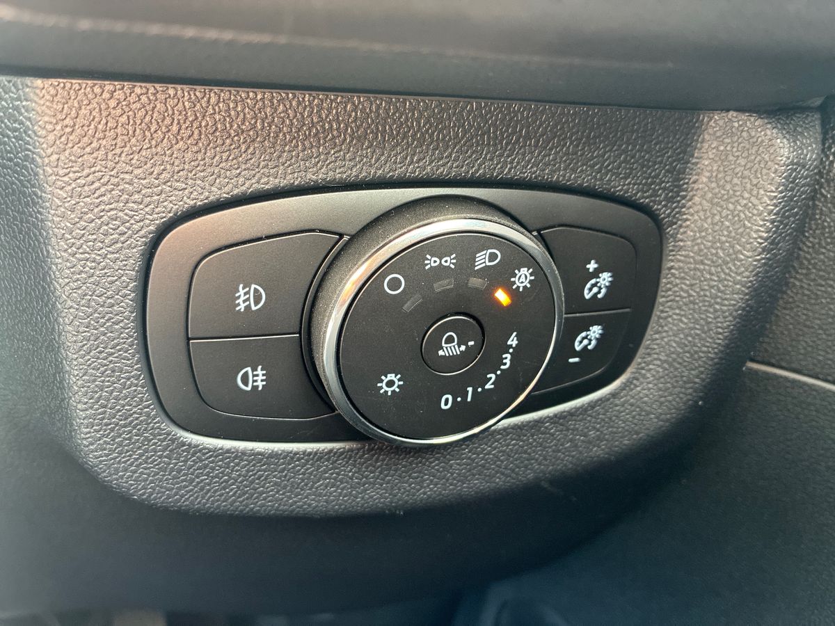 Used Ford Transit Courier 2024 for sale - 76931801: Photo 32