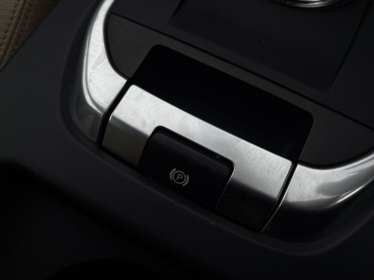 Used Land Rover Discovery Sport 2017 for sale - 76542387: Photo 29