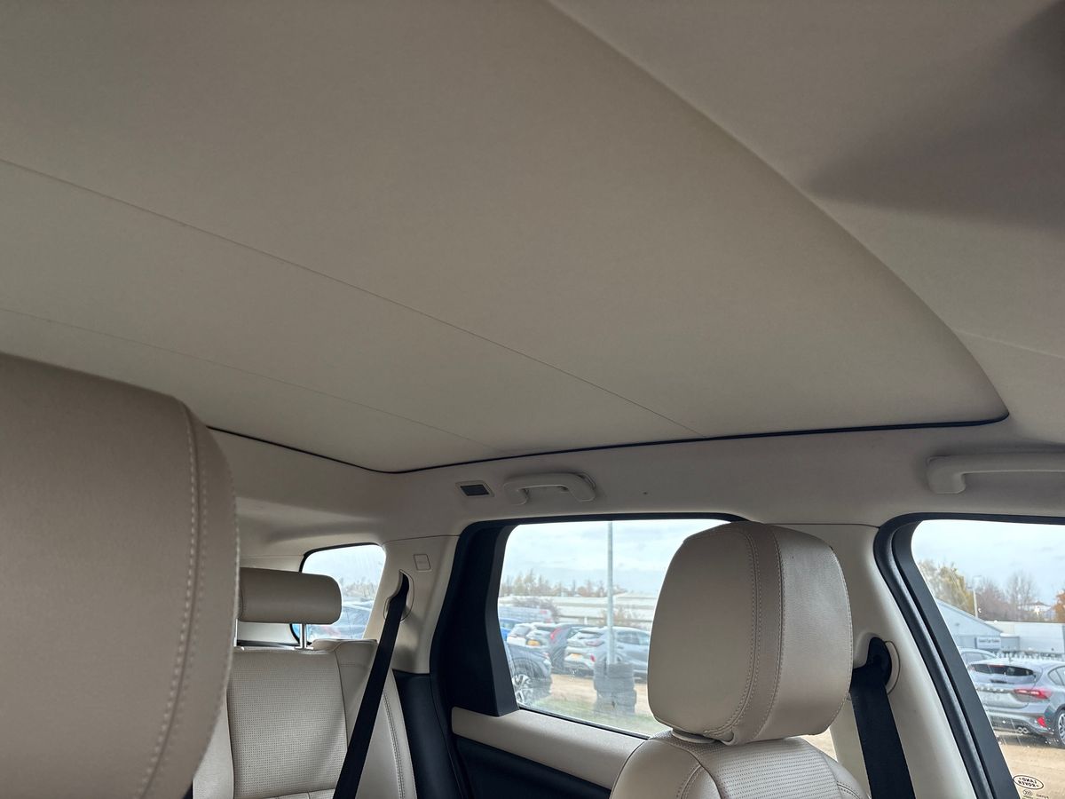 Used Land Rover Discovery Sport 2017 for sale - 76542387: Photo 33