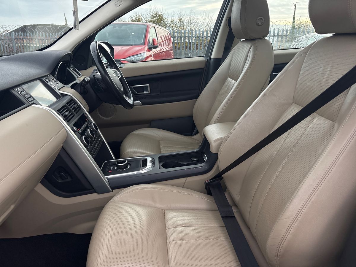 Used Land Rover Discovery Sport 2017 for sale - 76542387: Photo 36