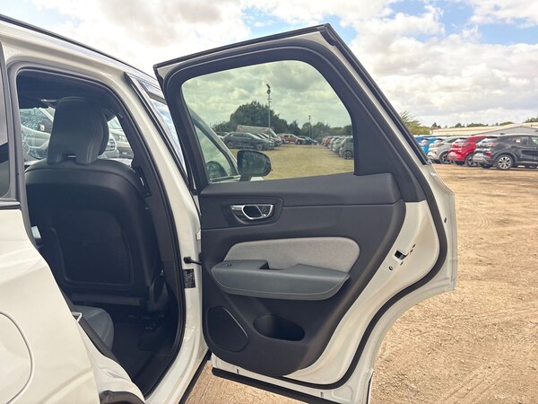 Used Volvo XC60 2021 for sale - 75461244: Photo 36