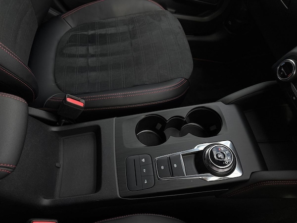 Used Ford Kuga 2022 for sale - 76142294: Photo 37