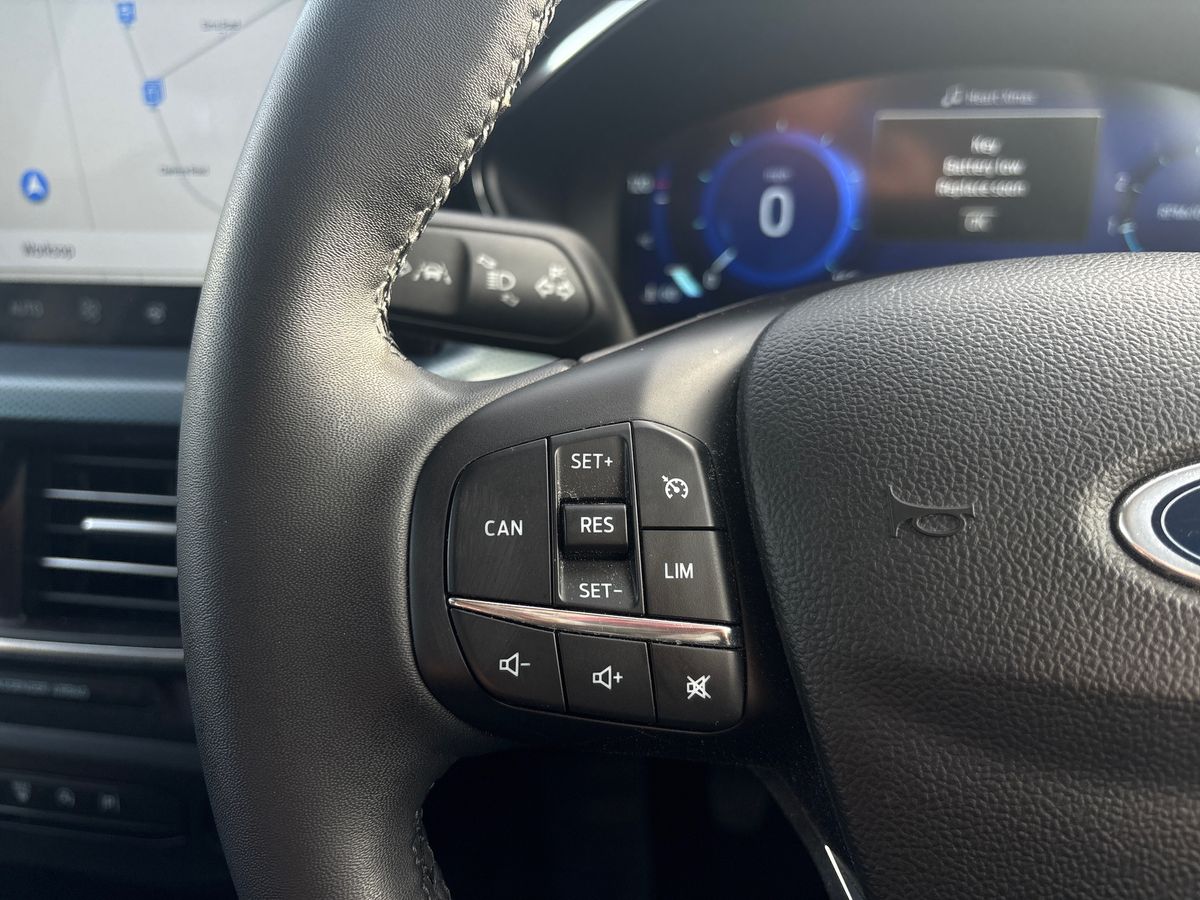 Used Ford Focus 2024 for sale - 76412876: Photo 16