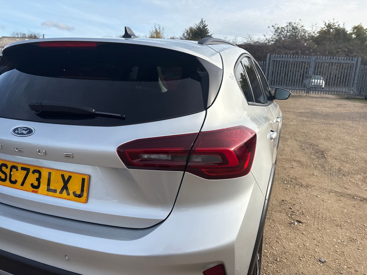 Used Ford Focus 2024 for sale - 76412876: Photo 37