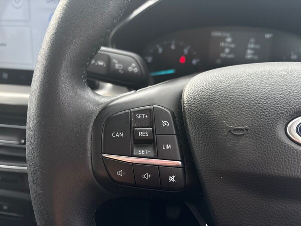 Used Ford Focus 2022 for sale - 76045564: Photo 19