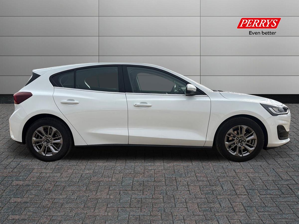Used Ford Focus 2022 for sale - 76045564: Photo 3