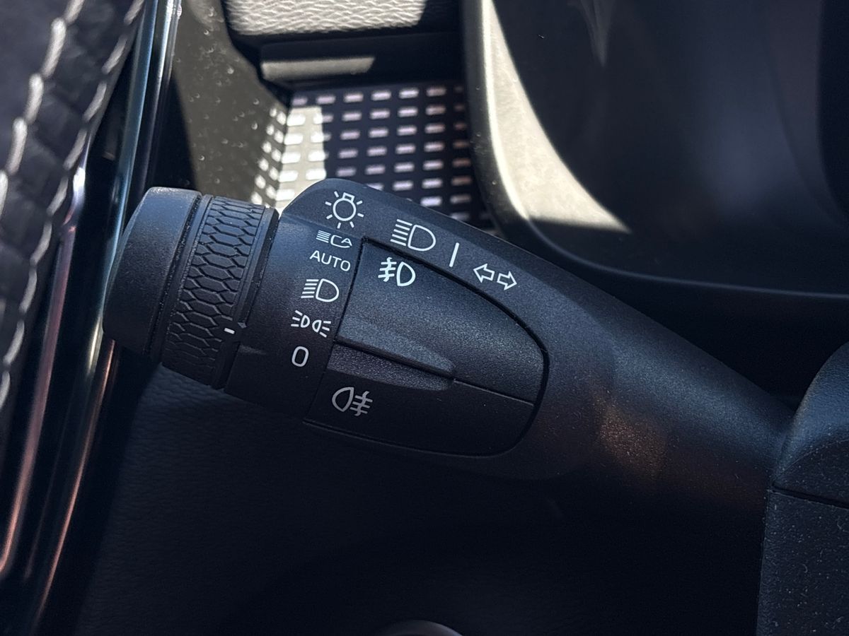 Used Volvo XC40 2020 for sale - 75996028: Photo 33