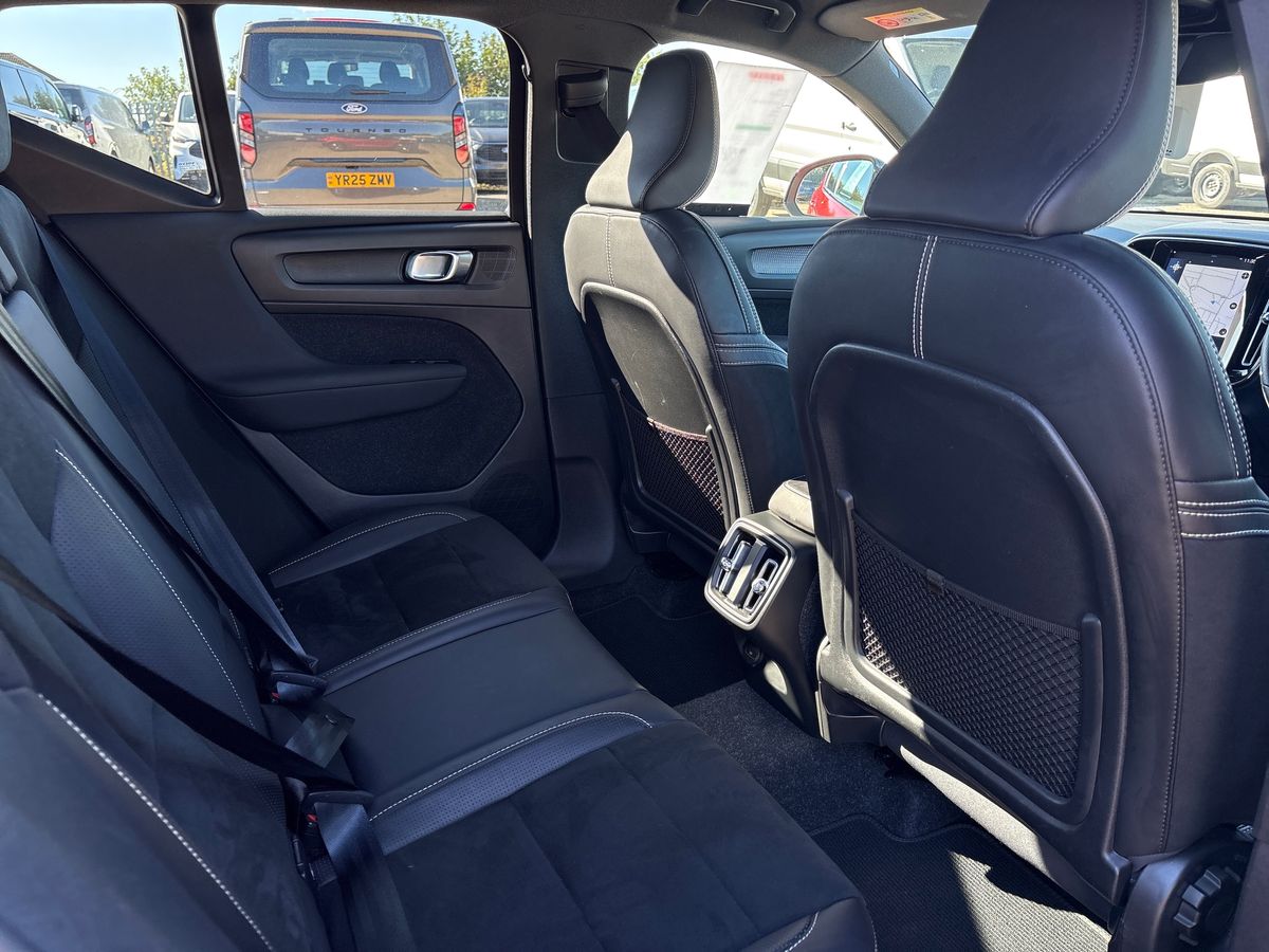Used Volvo XC40 2020 for sale - 75996028: Photo 42