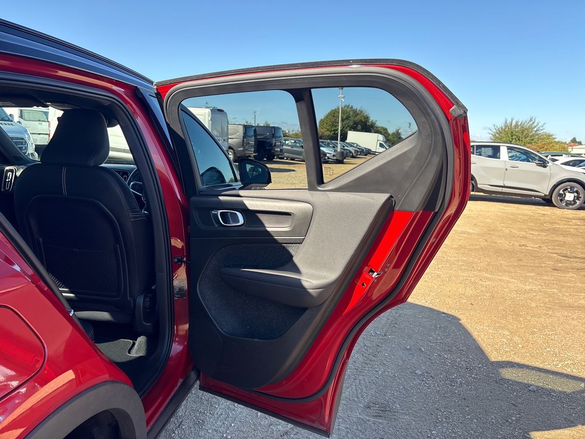 Used Volvo XC40 2020 for sale - 75996028: Photo 43