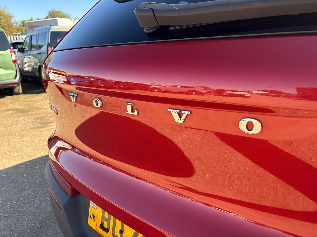 Used Volvo XC40 2020 for sale - 75996028: Photo 44