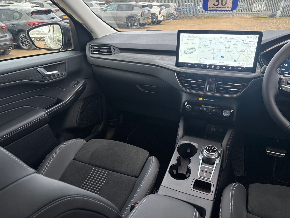 Used Ford Kuga 2025 for sale - 77318512: Photo 17