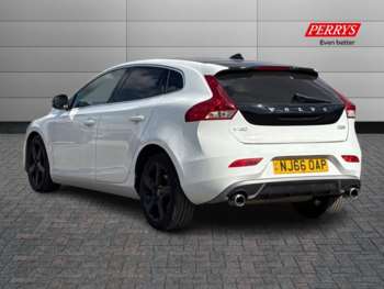 Used Volvo V40 2016 for sale - 74703473: Photo