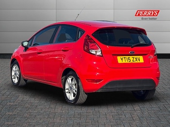 Used Ford Fiesta 2015 for sale - 76035335: Photo