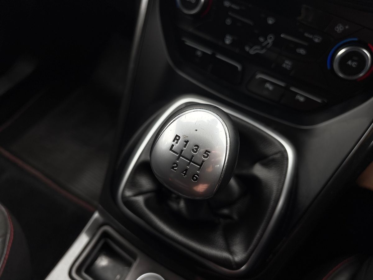 Vehicle 32