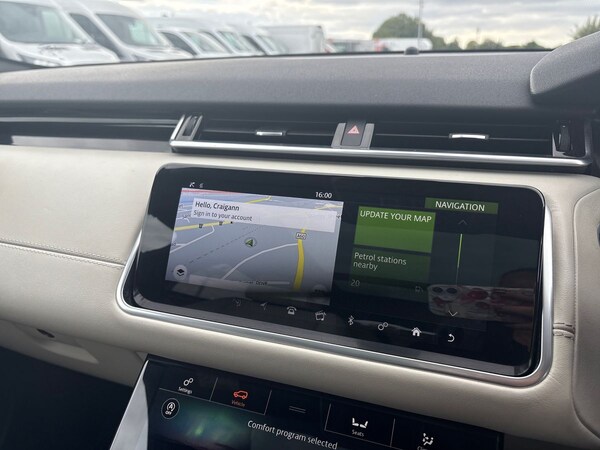 Used Land Rover Range Rover Velar 2020 for sale - 75661520: Photo 11