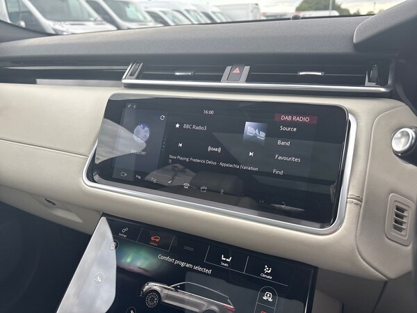 Used Land Rover Range Rover Velar 2020 for sale - 75661520: Photo 12