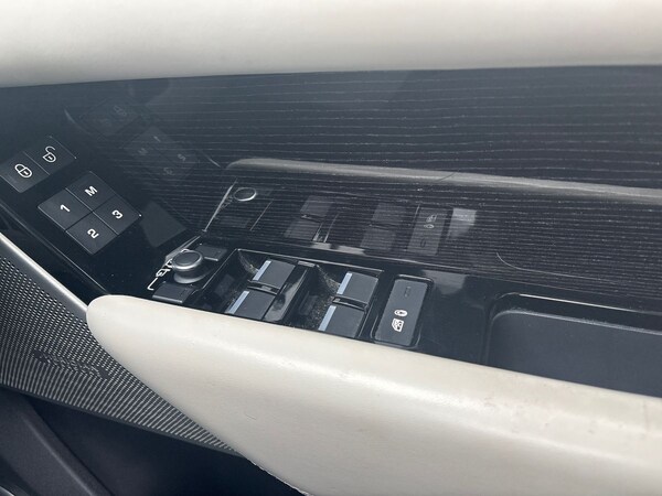 Used Land Rover Range Rover Velar 2020 for sale - 75661520: Photo 19