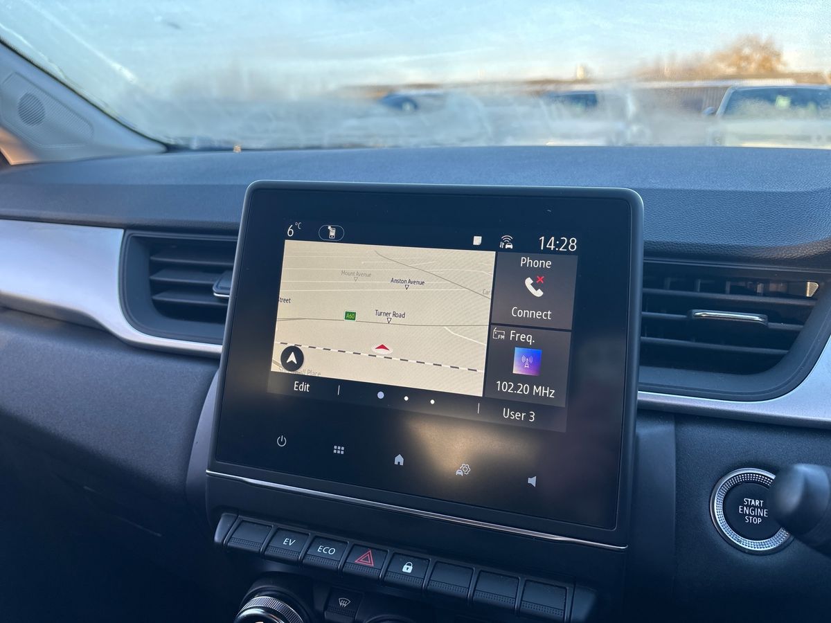 Used Renault Captur 2024 for sale - 76706851: Photo 10