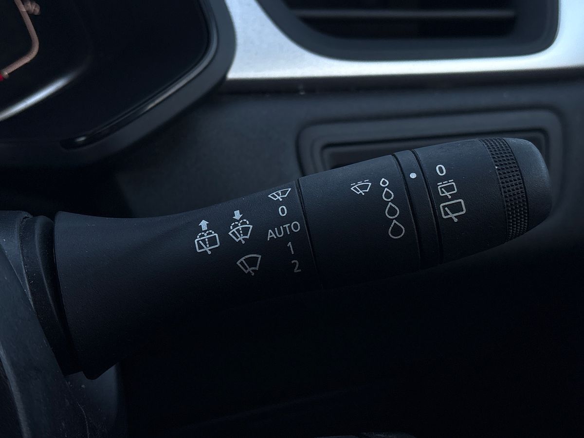 Used Renault Captur 2024 for sale - 76706851: Photo 22