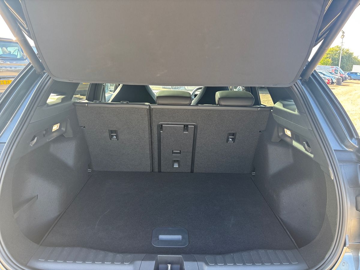 Used Ford Explorer 2025 for sale - 77113661: Photo 21