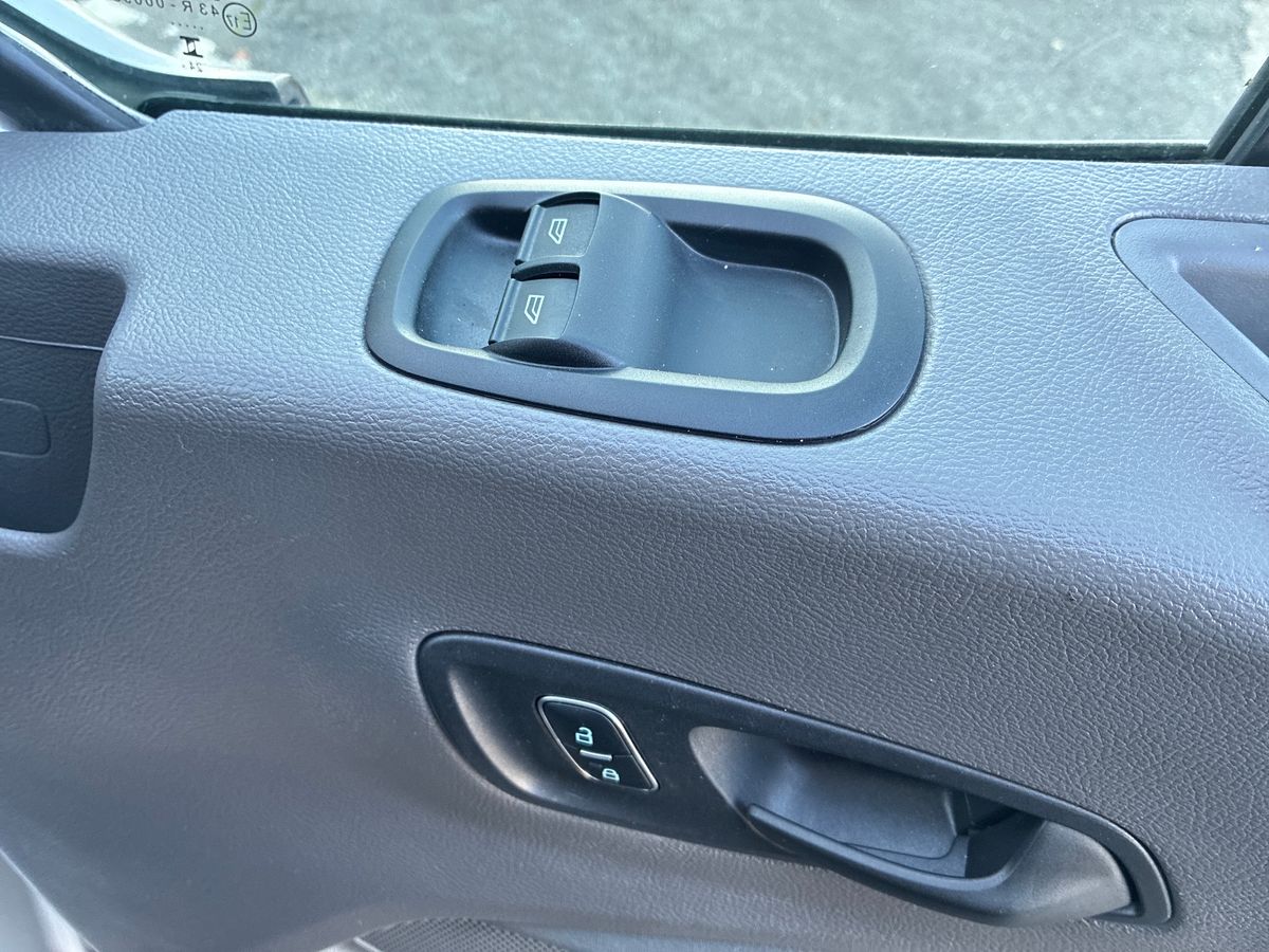 Used Ford Transit 2025 for sale - 76663276: Photo 17