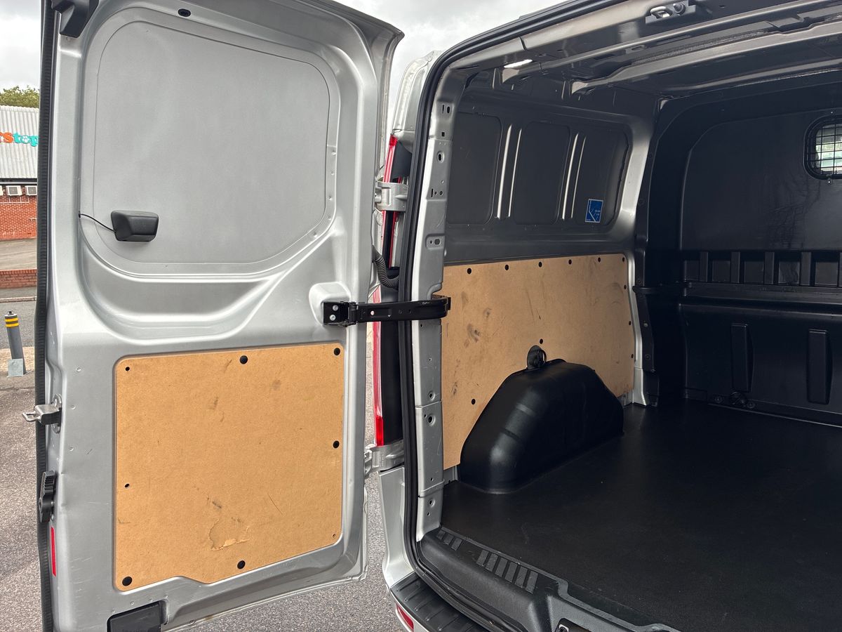 Used Ford Transit Custom 2023 for sale - 76577576: Photo 32