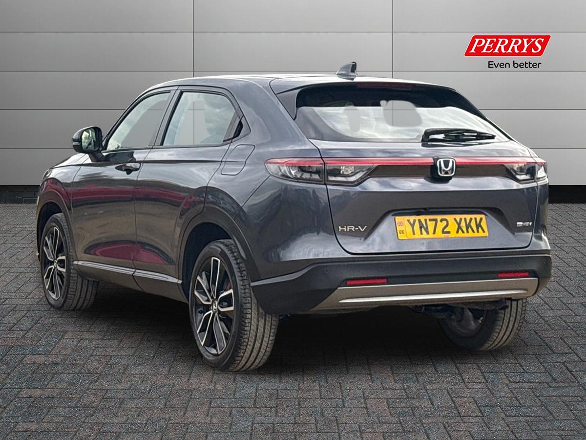 Used Honda HR-V 2023 for sale - 76462302: Photo 2