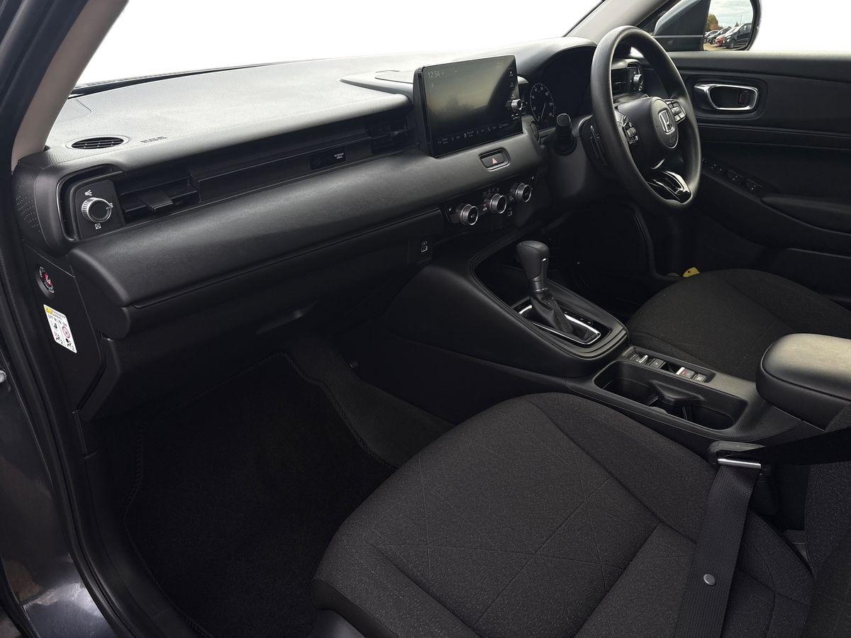 Used Honda HR-V 2023 for sale - 76462302: Photo 6