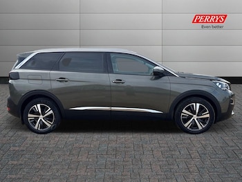 Used Peugeot 5008 2020 for sale - 75970585: Photo