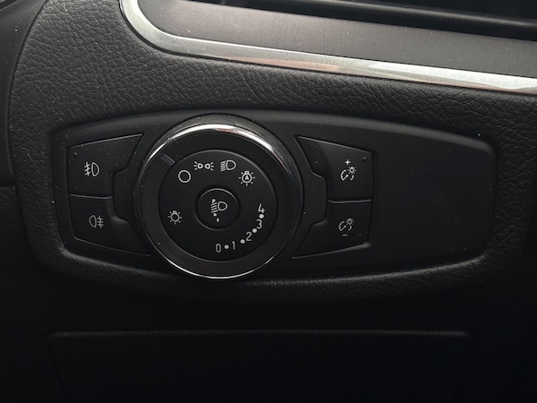 Used Ford S-Max 2022 for sale - 76272415: Photo 27