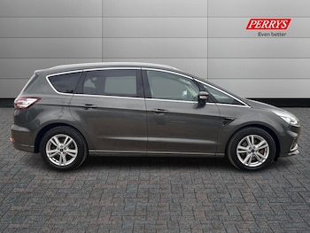 Used Ford S-Max 2022 for sale - 76272415: Photo 4