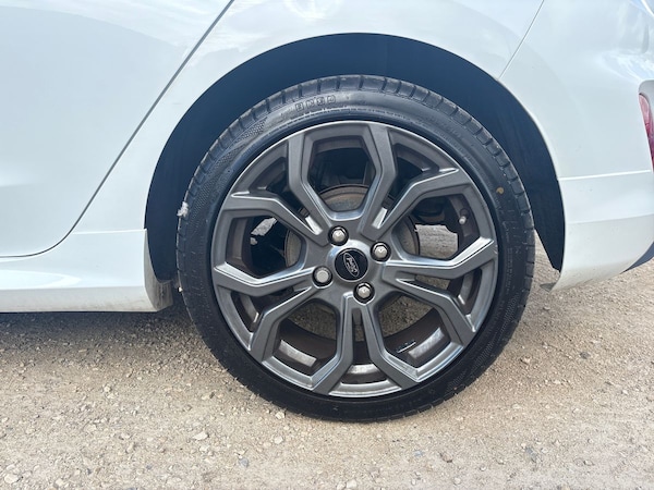 Used Ford Fiesta 2021 for sale - 76311104: Photo 8
