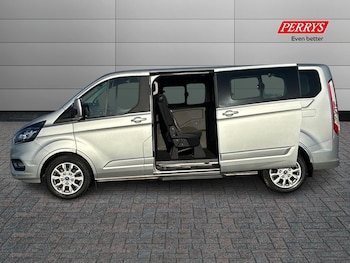 Used Ford Tourneo Custom 2023 for sale - 77283295: Photo