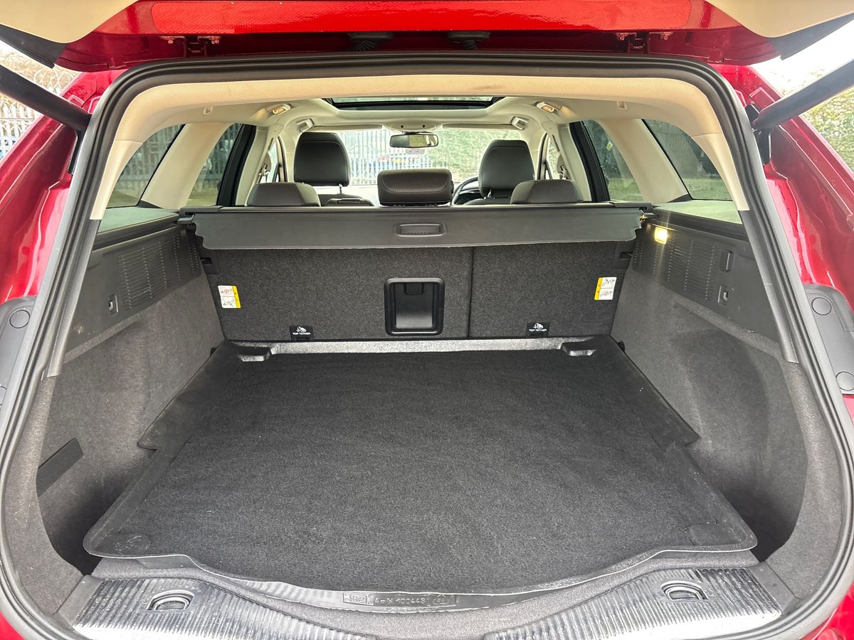 Used Ford Mondeo 2015 for sale - 77086129: Photo 21