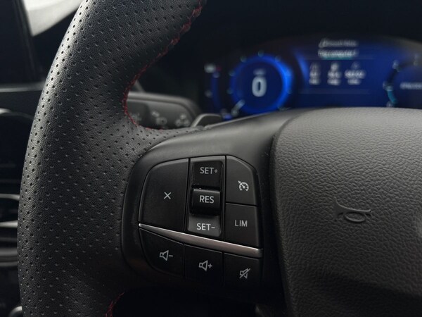 Used Ford Kuga 2022 for sale - 75996072: Photo 19